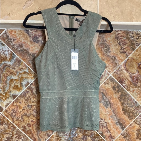 Women's NEW BCBG MAXAZRIA HANNE GEOMETRIC LACE PEPLUM TOP Dusty Olive Medium - Picture 2 of 14